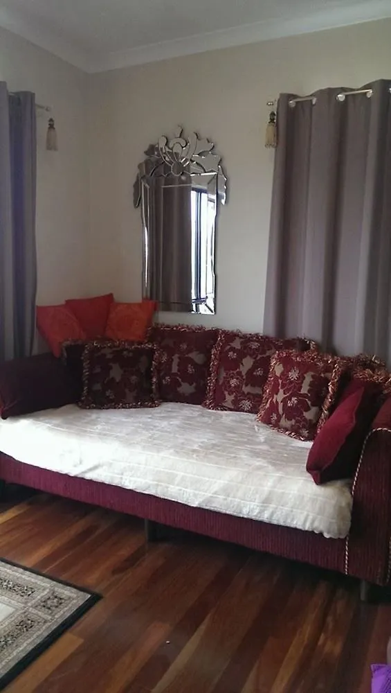 Egyptian Dream Retreat Otel Maleny 5*,  Avustralya