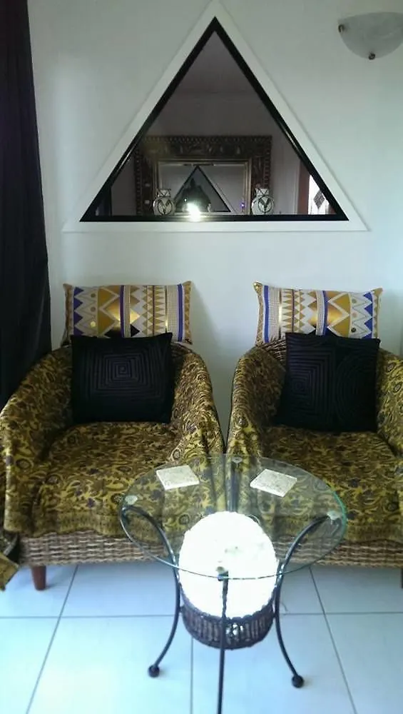 Konukevi Egyptian Dream Retreat Otel Maleny